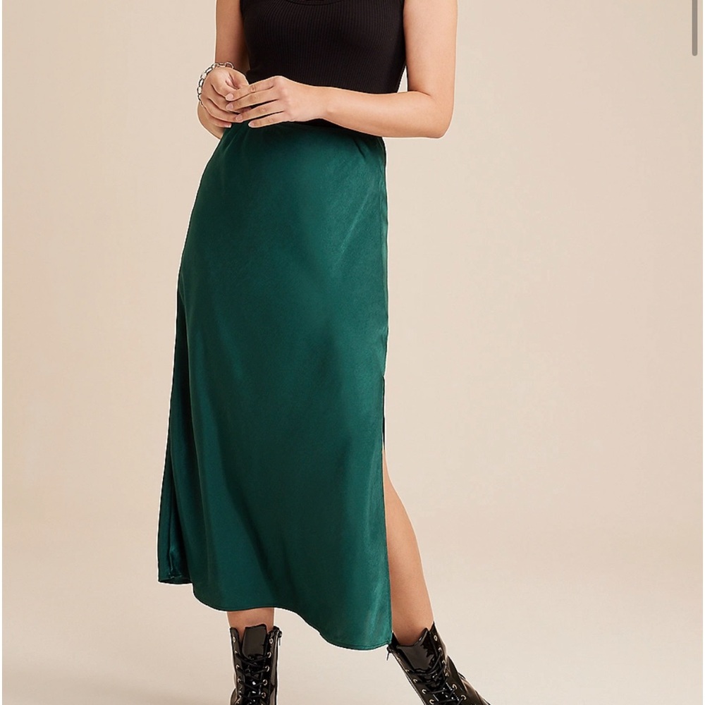 Emerald green “silk” mid length skirt with a slit